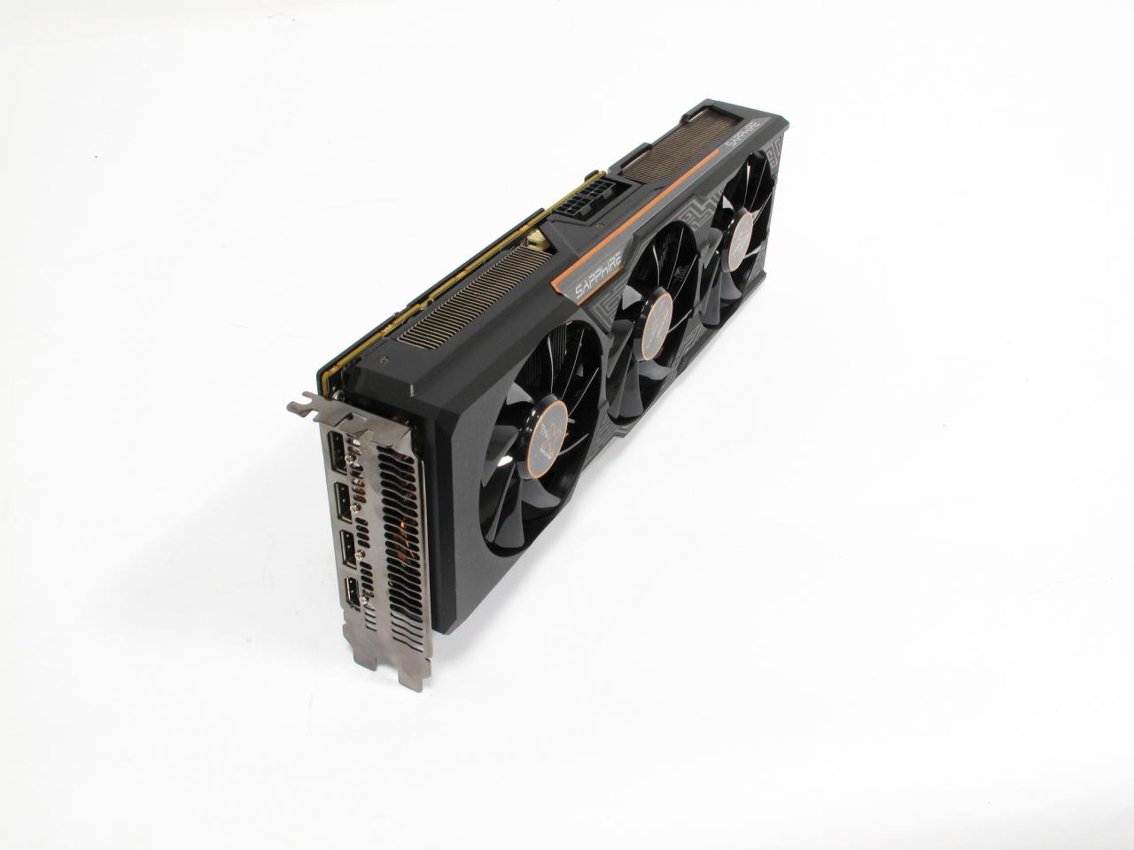 [09/07/2015] Sapphire Radeon R9 Fury Tri-X OC (5)