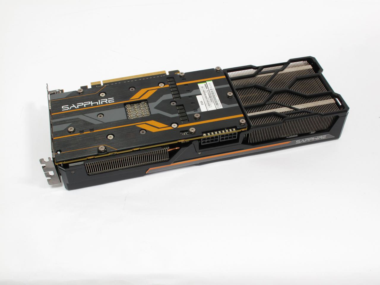 [09/07/2015] Sapphire Radeon R9 Fury Tri-X OC (6)