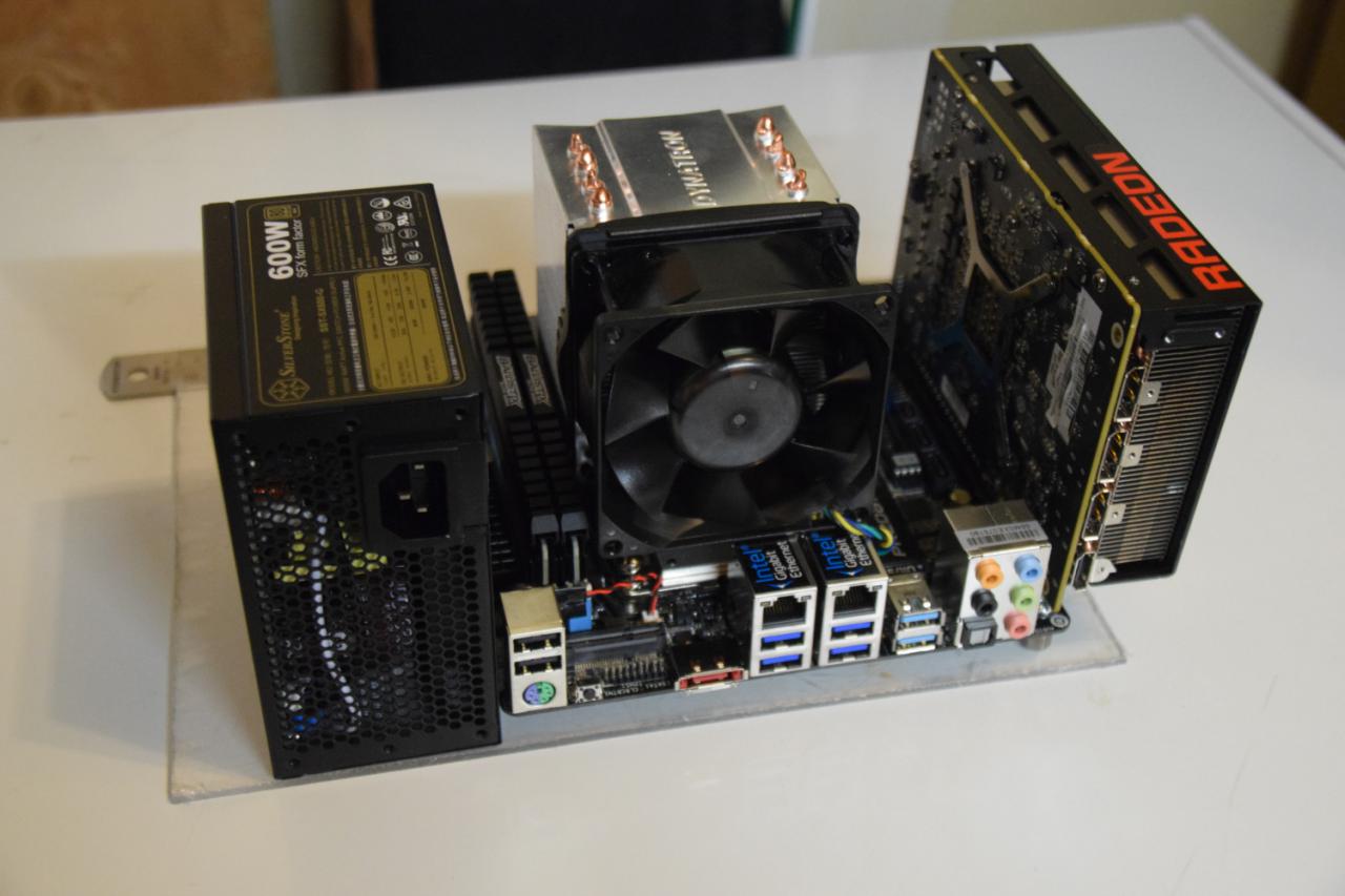[21/08/2015] AMD Radeon R9 Nano: Offizielle Teaser, erster Casemod, Gerüchte zur Veröffentlichung (1)