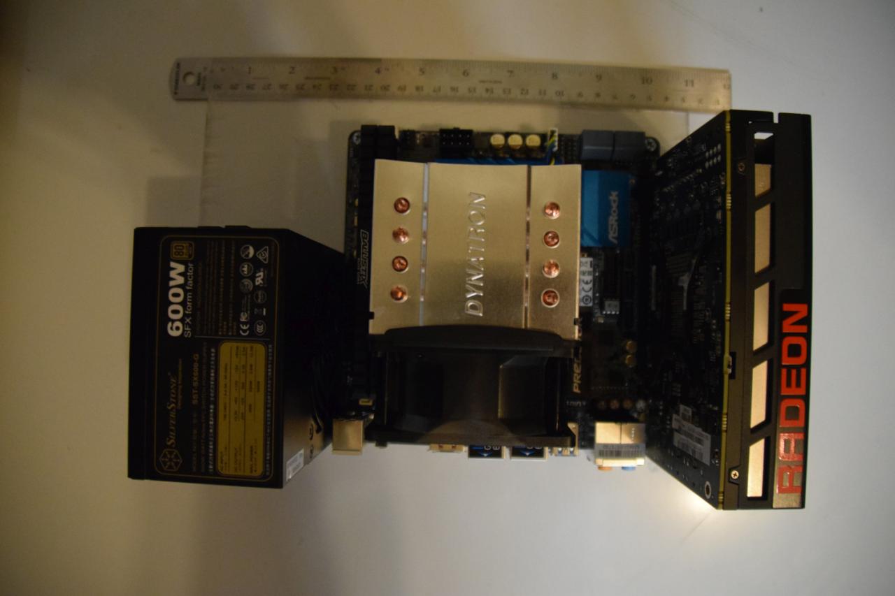 [21/08/2015] AMD Radeon R9 Nano: Offizielle Teaser, erster Casemod, Gerüchte zur Veröffentlichung (2)