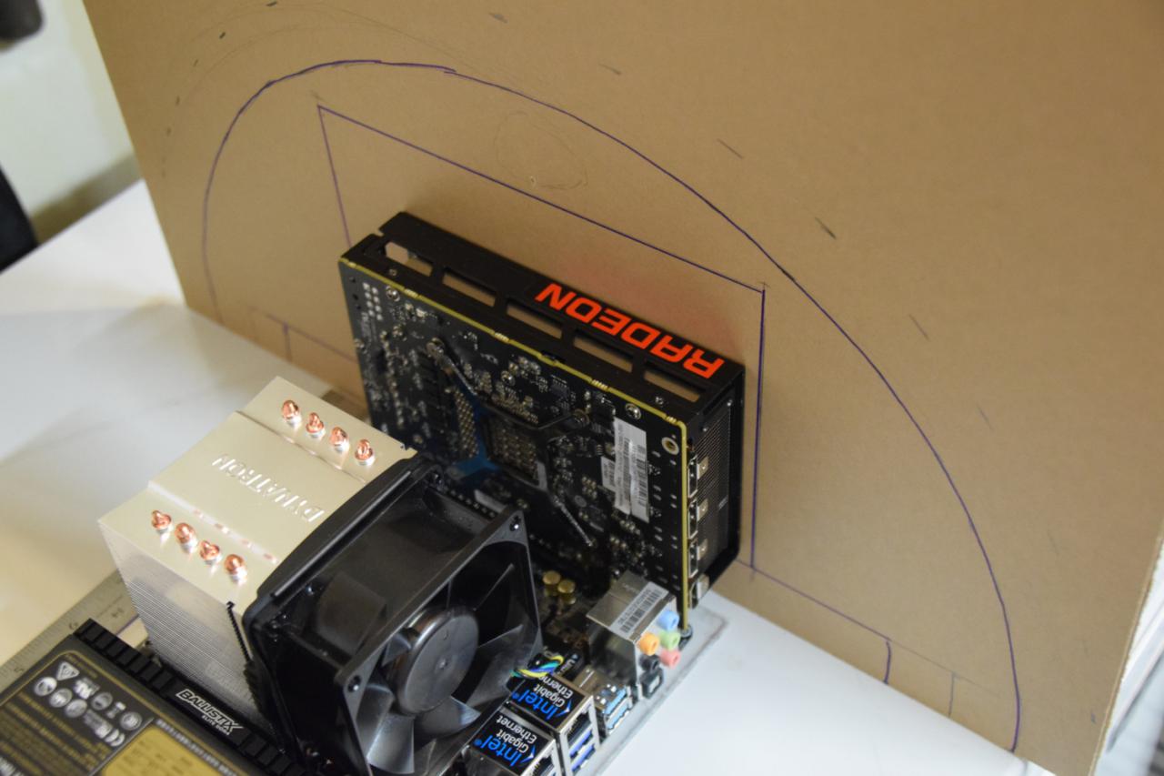 [21/08/2015] AMD Radeon R9 Nano: Offizielle Teaser, erster Casemod, Gerüchte zur Veröffentlichung (4)