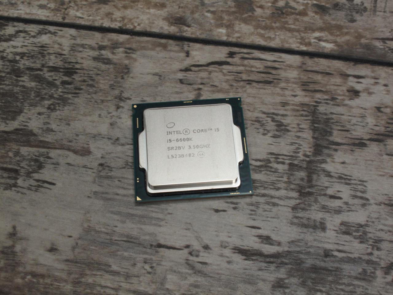 [21/08/2015] Core i7-6700K & i5-6600K in der Redaktion: Aktualisierung der Testsysteme (6)