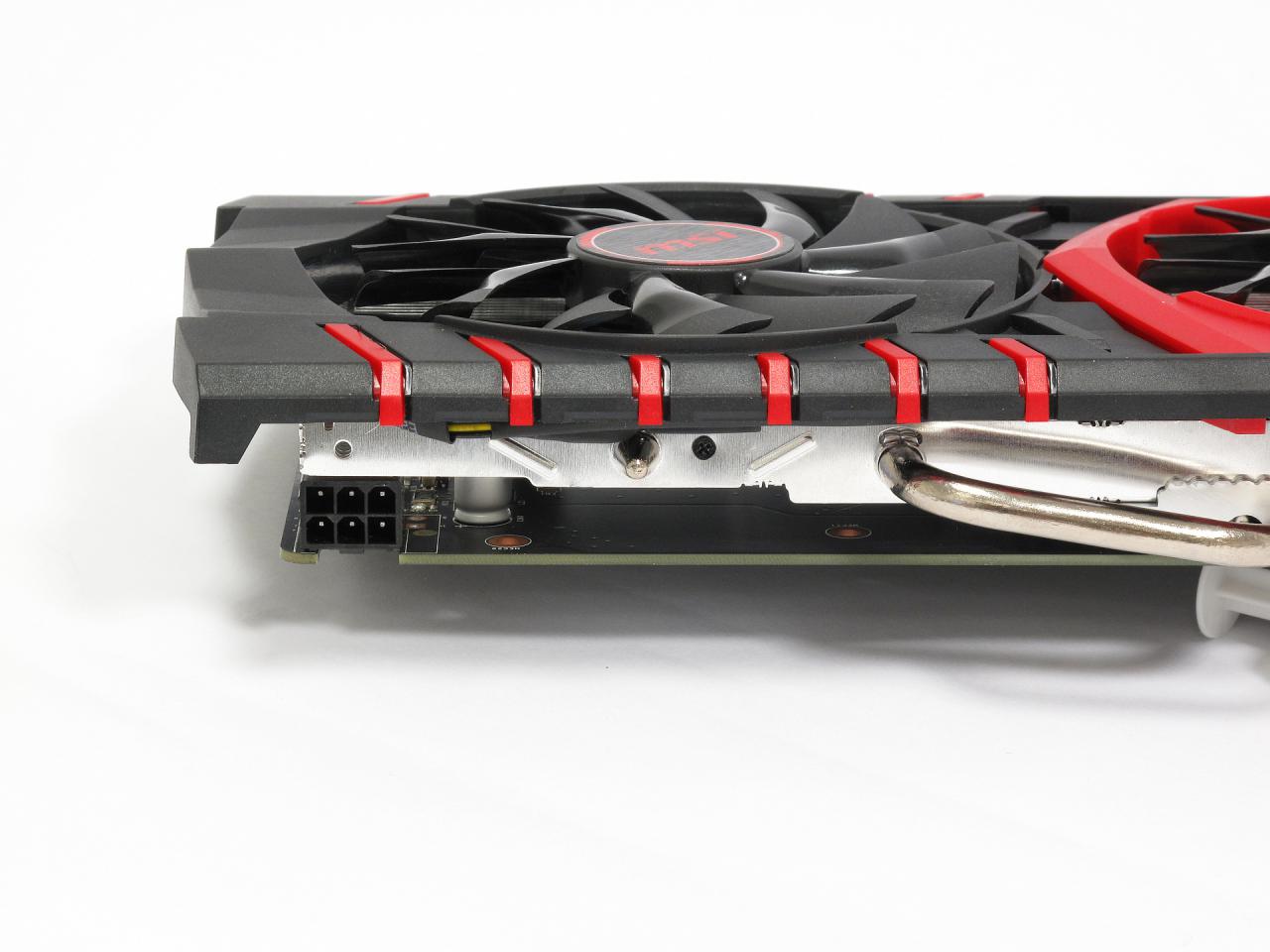 [20/08/2015] MSI GTX 950 Gaming 2G: Strombuchse