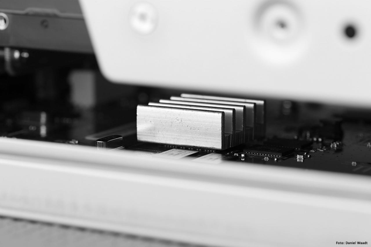 [10/08/2015] WD My Cloud EX2100 NAS (9)