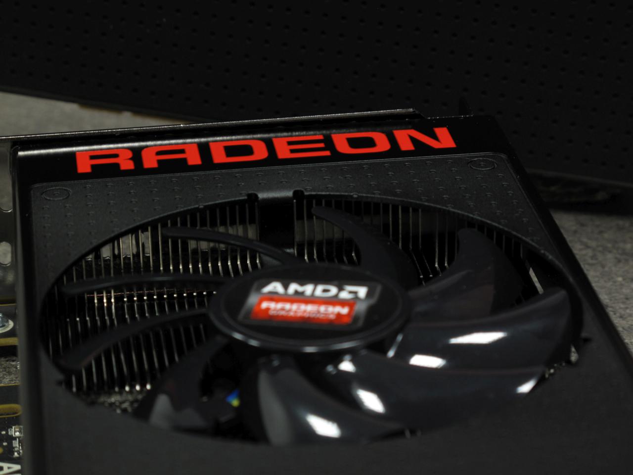[09/09/2015] Radeon R9 Nano im Test (17)