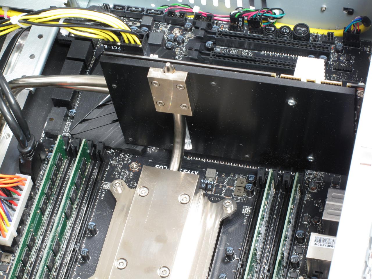 [16/09/2015] Deltatronic Silentium X99: Komplett passiv gekühlter PC im Spiele-Praxistest (6)