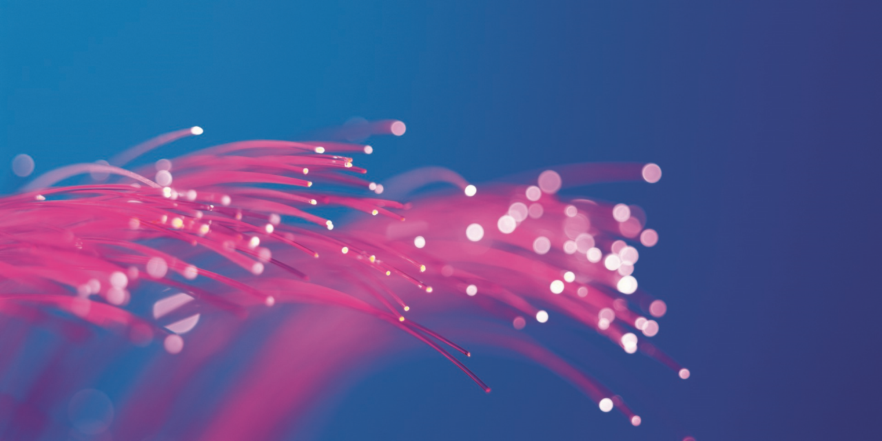 [14/09/2015] Schnelles Internet: Forscher übertragen 44,2 Tbps mit einem einzigen Chip