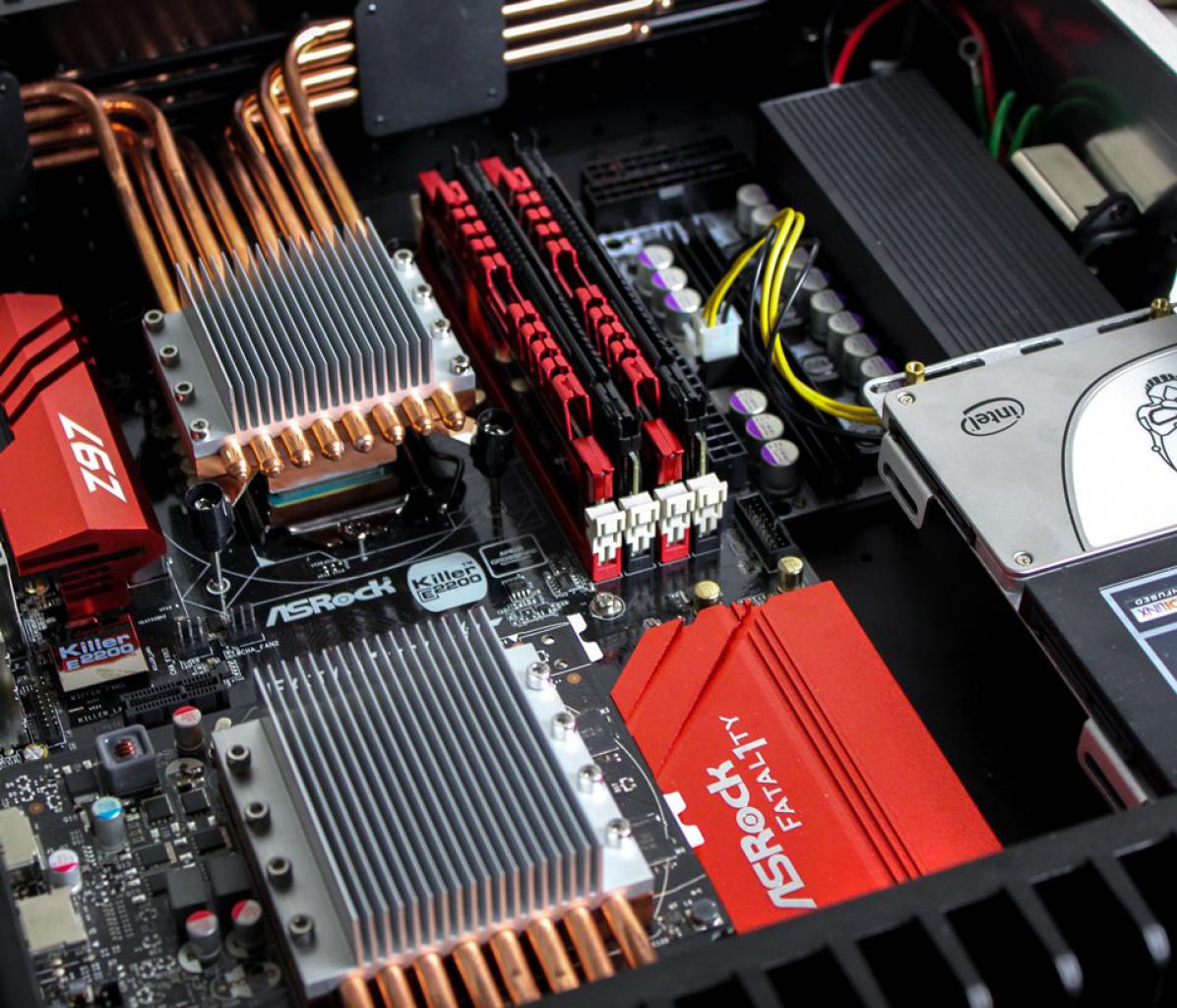 [21/09/2015] Hdplex H5 2nd Gen: Viel Kupfer kühlt Core i7-6700K auf kleinem Raum passiv (2)