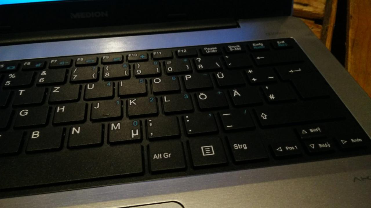 [10/09/2015] Tastatur zoomed 2