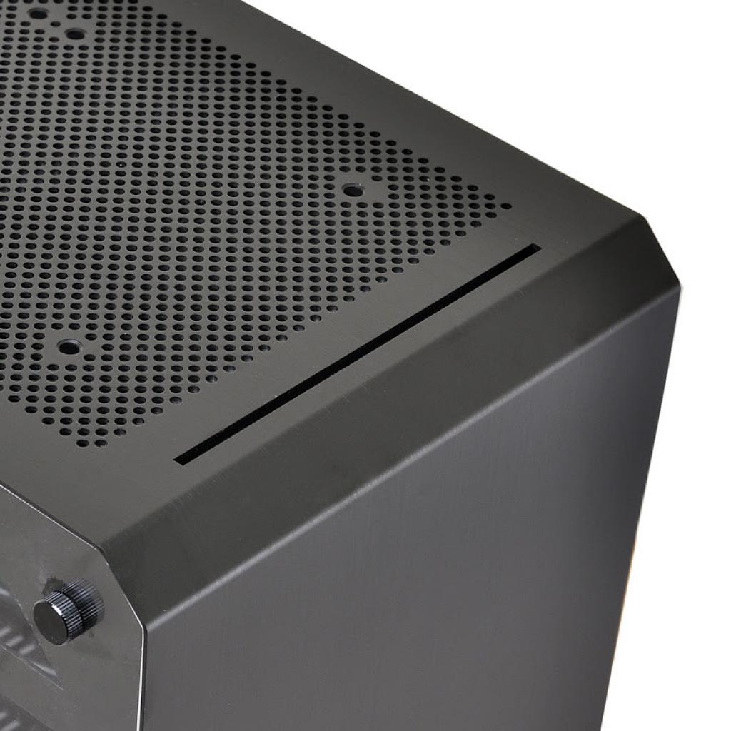 [23/09/2015] Lian Li PC-Q10: Mini-ITX-Gehäuse mit guter Belüftung für 150 Euro (10)