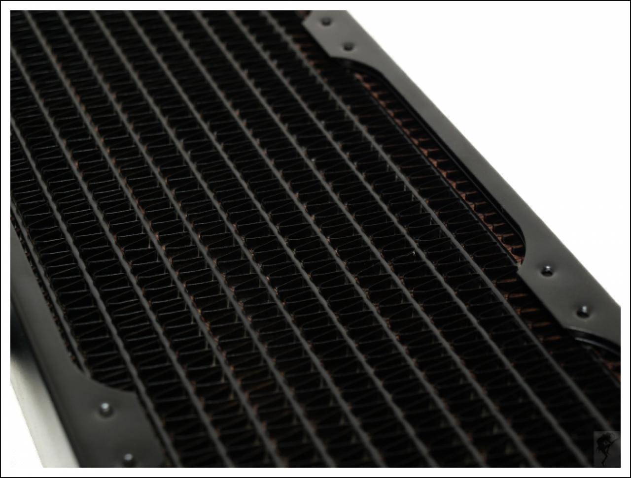 [15/09/2015] Alphacool Nexxxos Cool Answer 480 D5/UT (12)