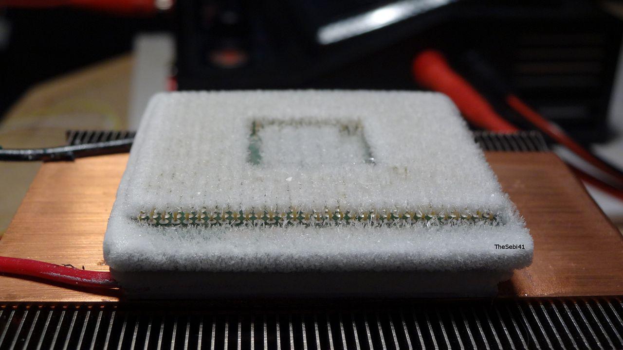 [04/09/2015] Update vom 06.09. mit Schlüsselanhängern, Dino-Chips und CPUs von Innen (10)