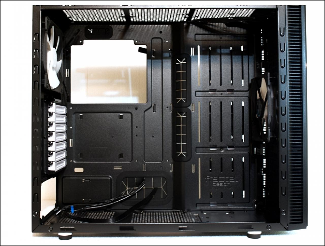 [28/09/2015] Fractal Design Define S (10)