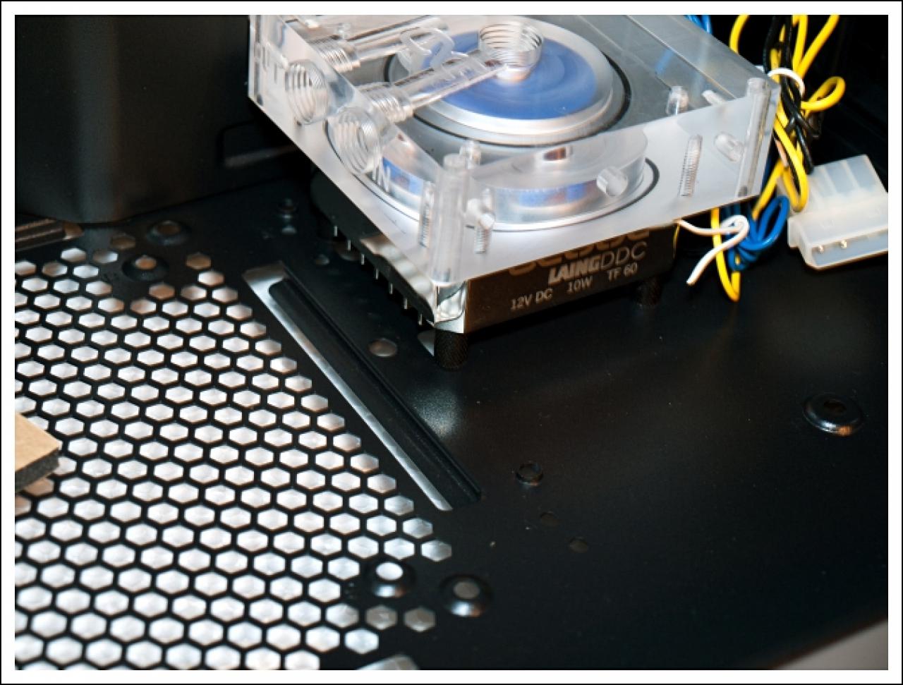 [28/09/2015] Fractal Design Define S (23)