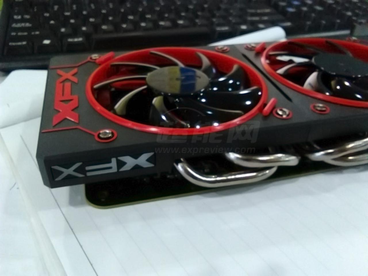 [14/09/2015] AMD Radeon R9 380X: Erste Bilder eines XFX-Custom-Designs aufgetaucht (2)