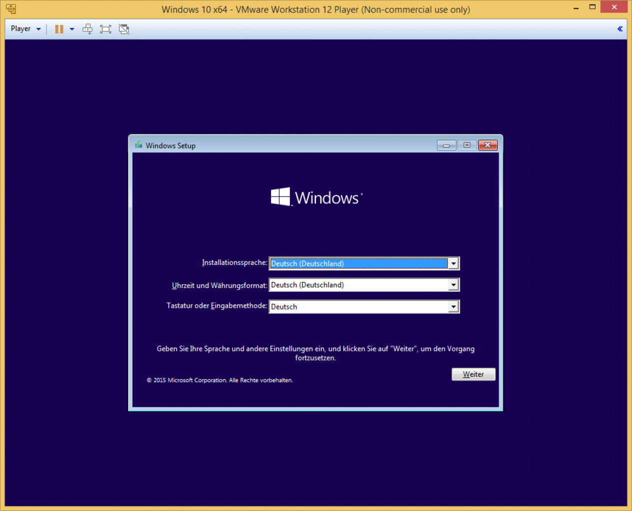 [10/09/2015] Workstation Player Schritt 8: Nach dem Starten der VM sollte die Installation selbstständig anlaufen.