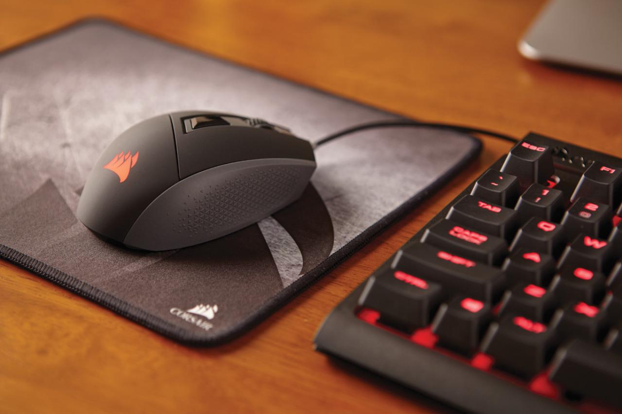 [29/10/2015] Corsair Katar 16