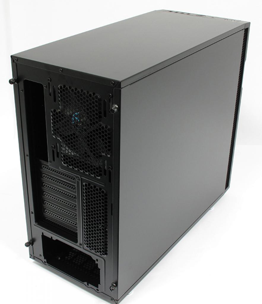 [29/10/2015] Fractal Design Define R5 PCGH-Edition (7)