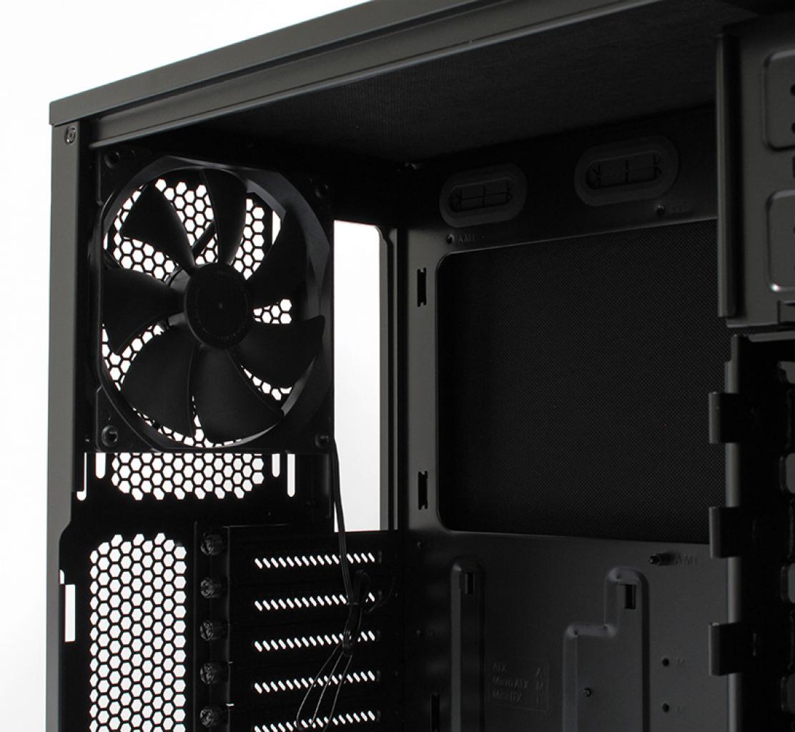[29/10/2015] Fractal Design Define R5 PCGH-Edition (15)
