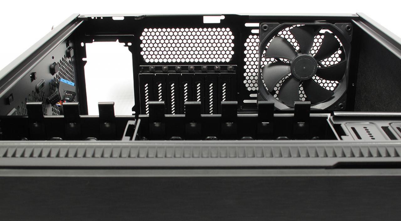 [29/10/2015] Fractal Design Define R5 PCGH-Edition (18)