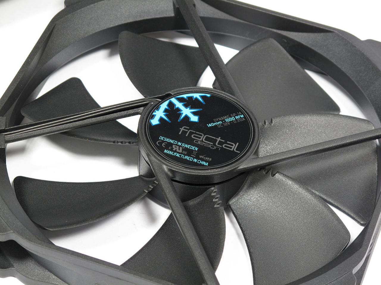 [29/10/2015] Fractal Design Define R5 PCGH-Edition (23)