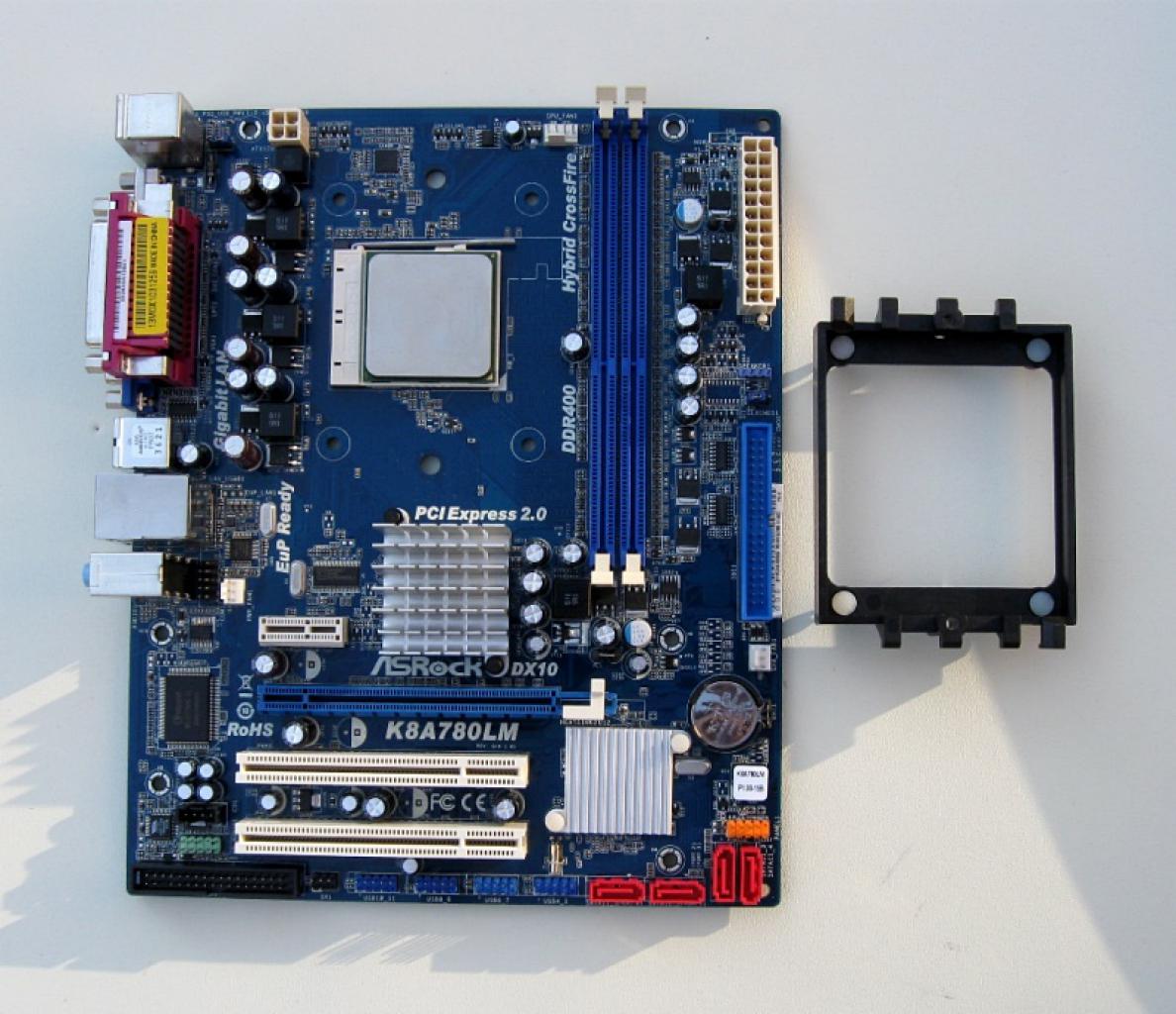[30/10/2015] Update vom 1.11.2015 mit neuen Mainboard-Bildern (16)