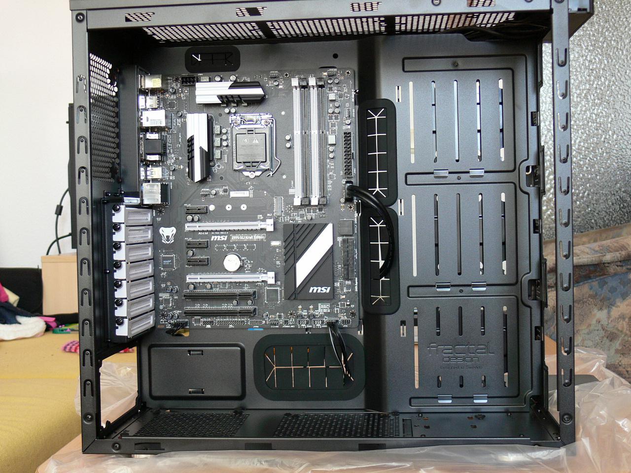 [30/10/2015] Update vom 1.11.2015 mit neuen Mainboard-Bildern (18)