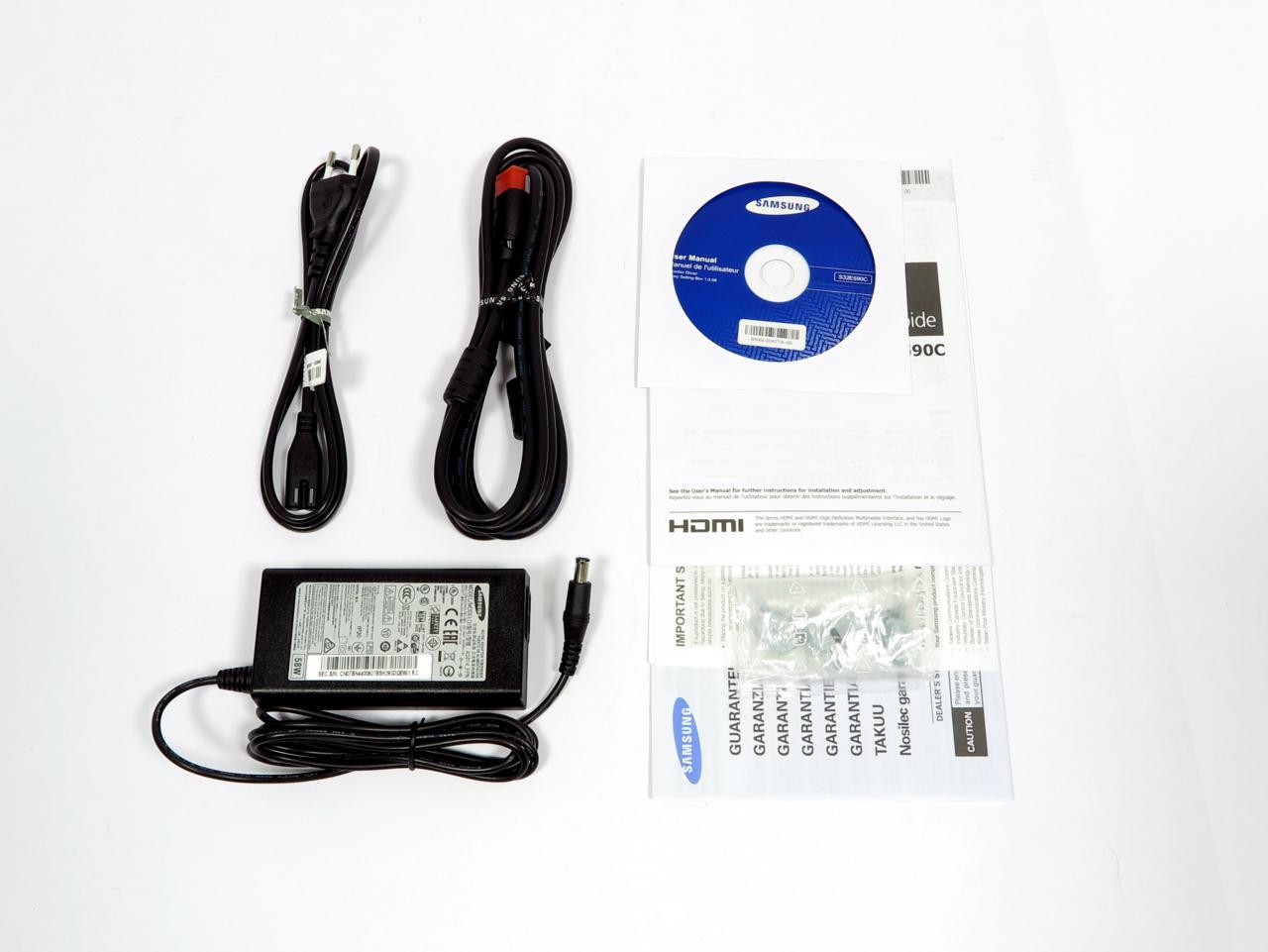 [27/10/2015] Samsung S32E590C: Accessoires