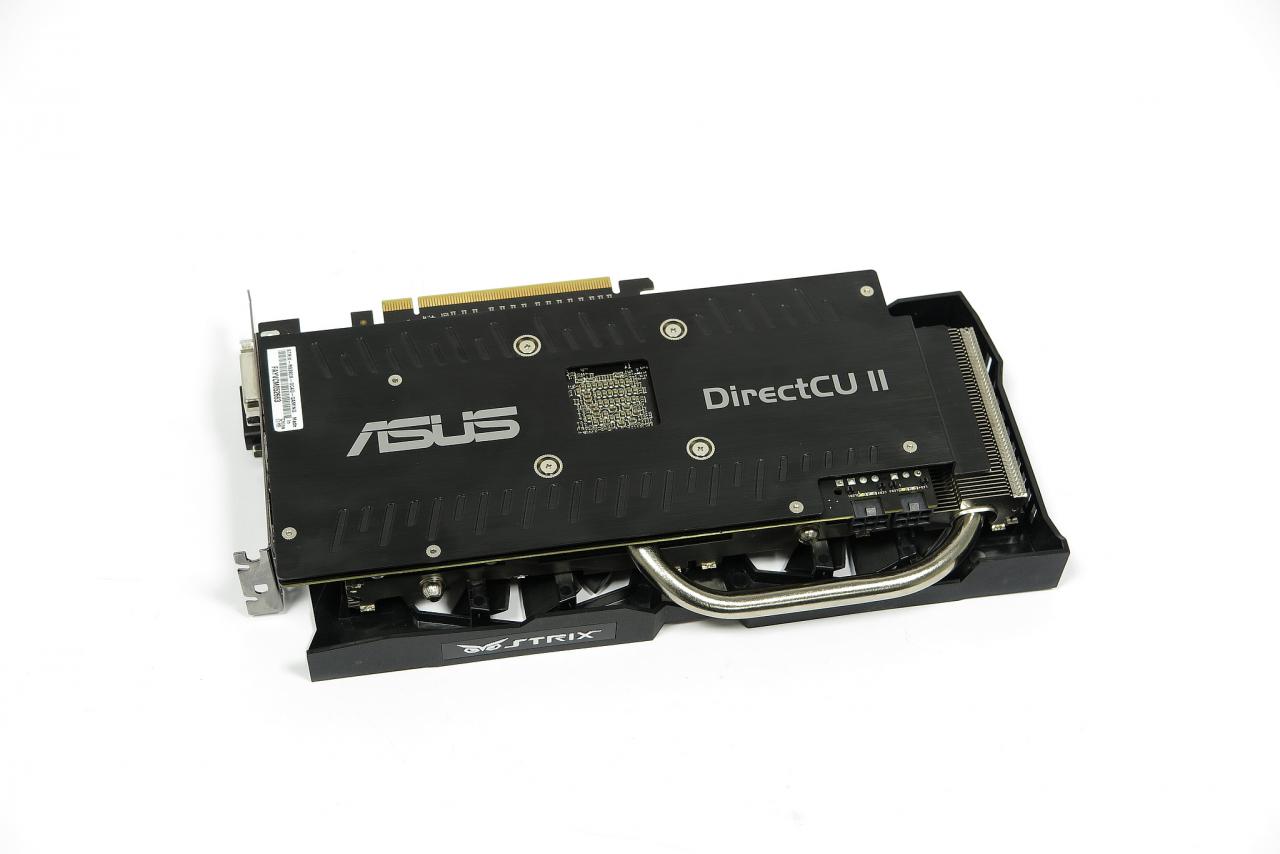 [19/11/2015] Asus Radeon R9 380X Strix: Rückseite