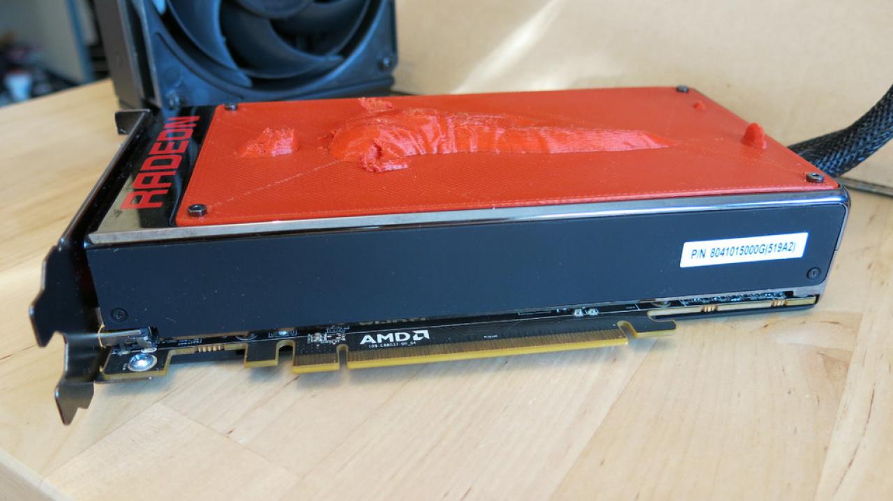 [27/11/2015] Radeon R9 Fury X meets Star Wars Episode 5: Han Solo auf der Frontplatte