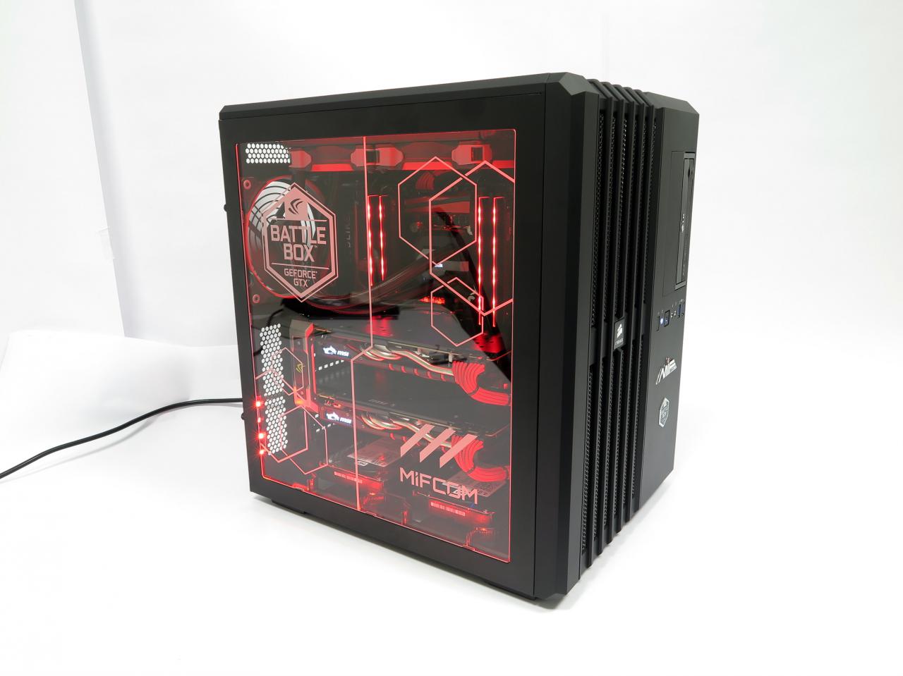 [26/11/2015] Mifcom Battlebox MSI Godlike Edition: Window Kit mit Aufdruck