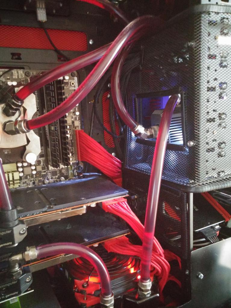 [06/11/2015] Update vom 08.11.2015 mit neuen Wakü-Setups aus dem PCGHX-Forum (31)