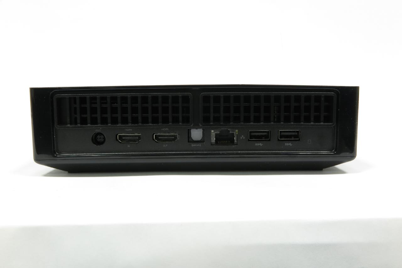 [10/11/2015] Alienware Steam Machine: Wohnzimmer-Würfel mit Steam OS im Test (8)