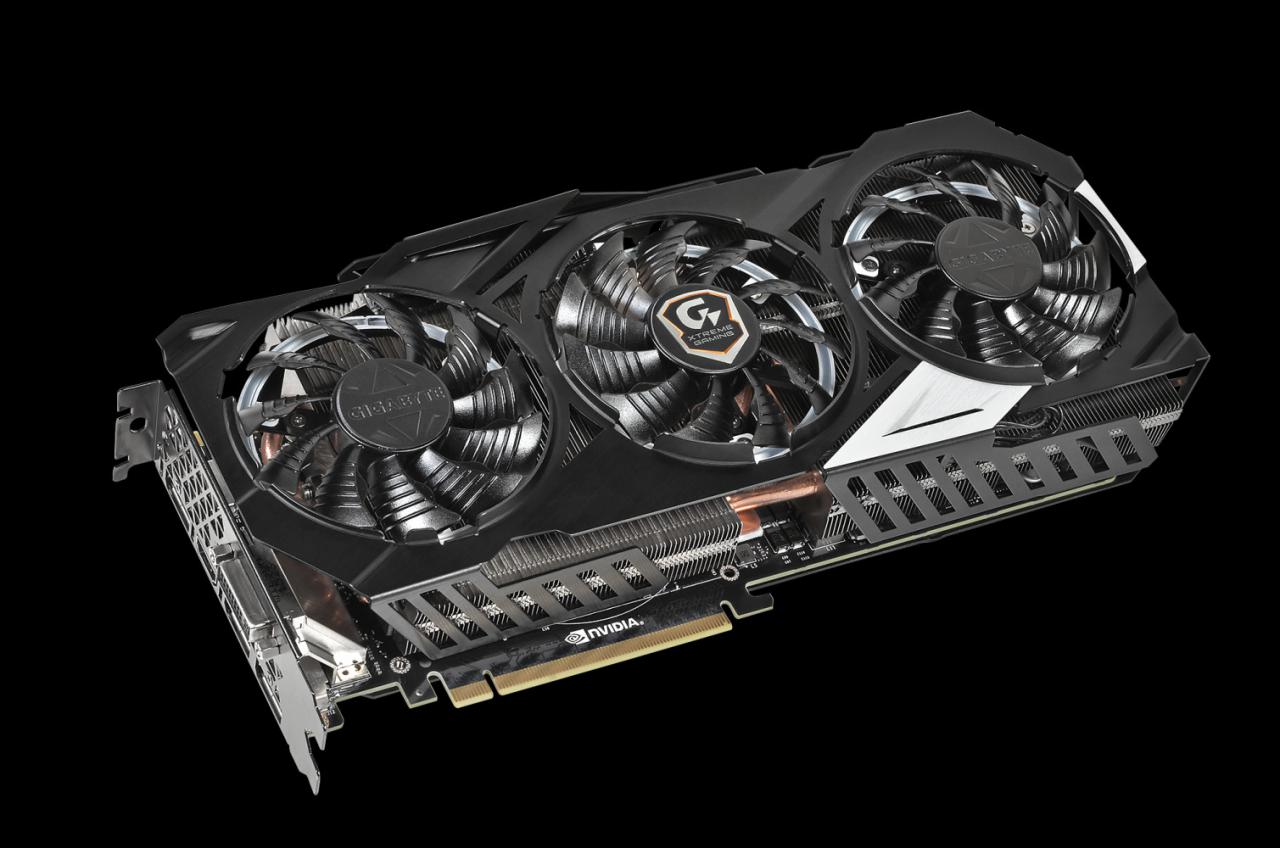 [04/12/2015] Gigabyte Geforce GTX Titan X Xtreme: Custom-Design mit 2,5-Slot-Kühler (6)