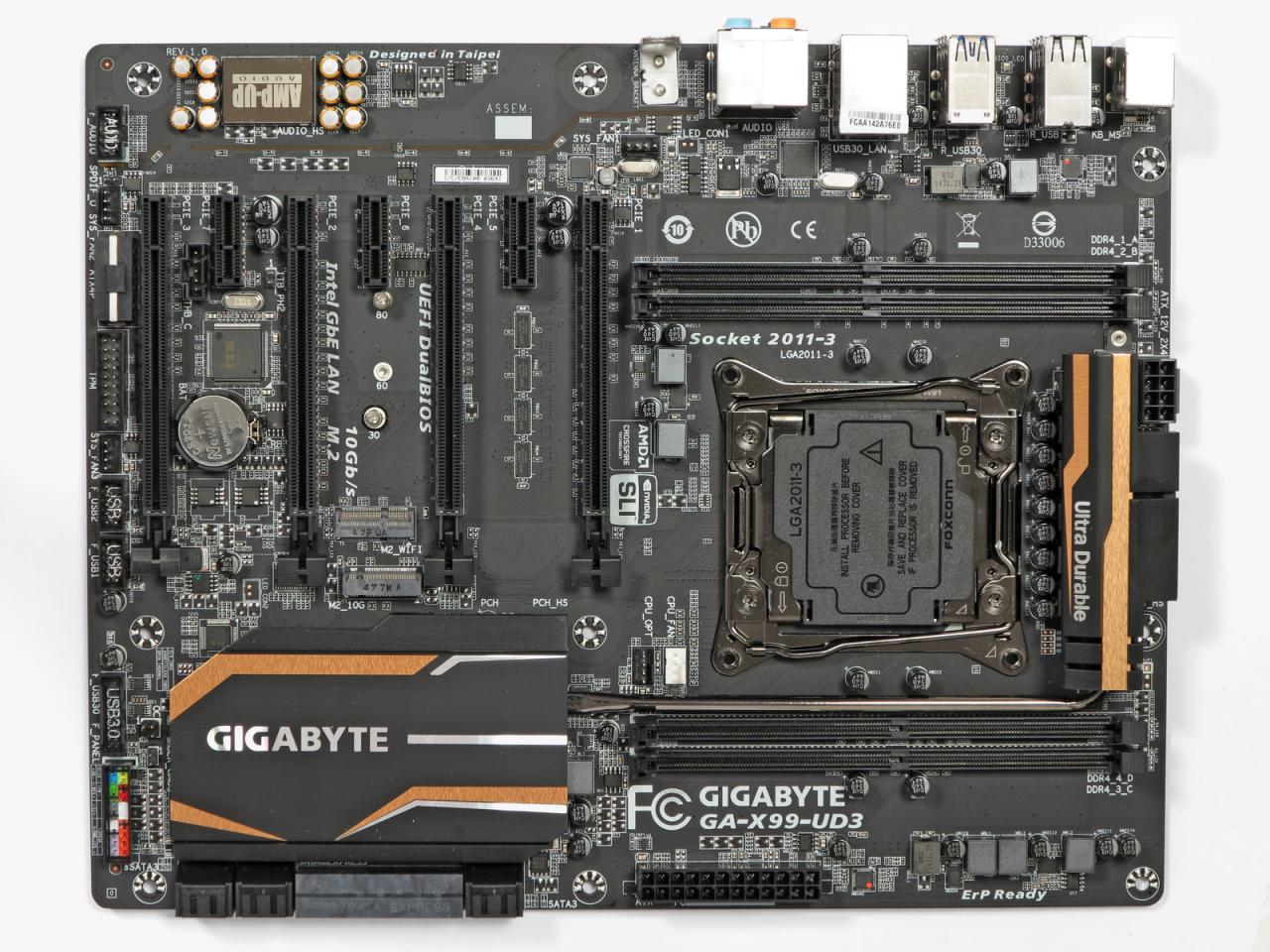 [21/12/2015] Gigabyte X99-UD3: Bietet alles, was das Herz begehrt; unser Preis-Leistungs-Tipp für Neukäufer eines Sockel-2011-v3-Systems (Haswell-E) - ab 210 Euro.