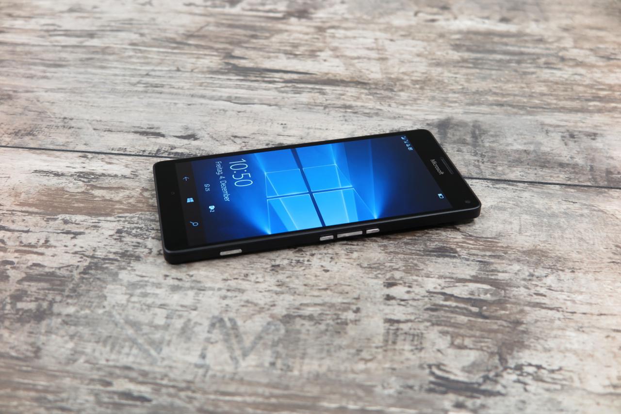 [04/12/2015] Windows 10 Mobile: Microsoft will für viele Jahre an der Plattform festhalten