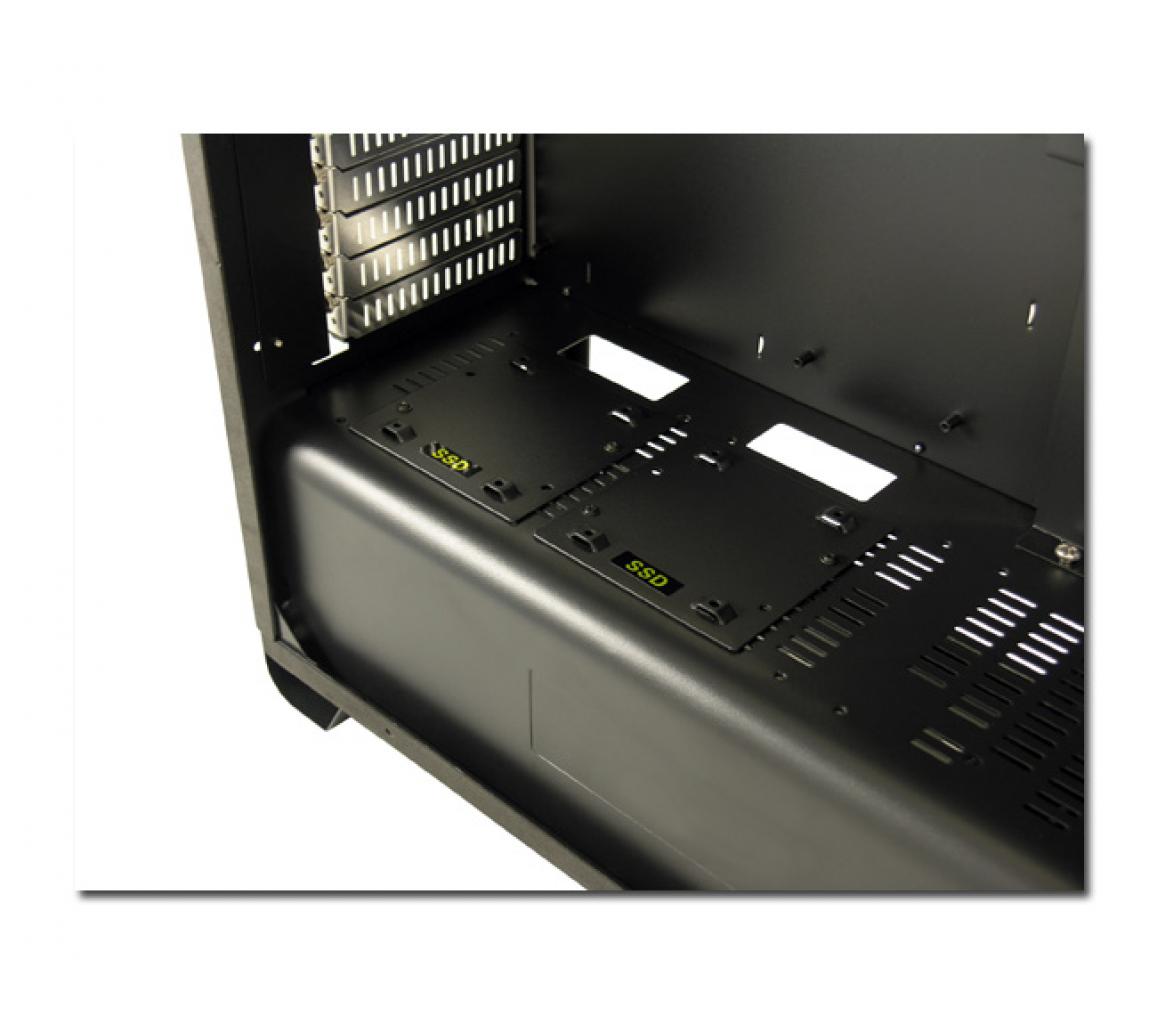[27/01/2016] LC-Power Gaming 981S: Oberklasse-Gehäuse aus Aluminium und Acryl (15)