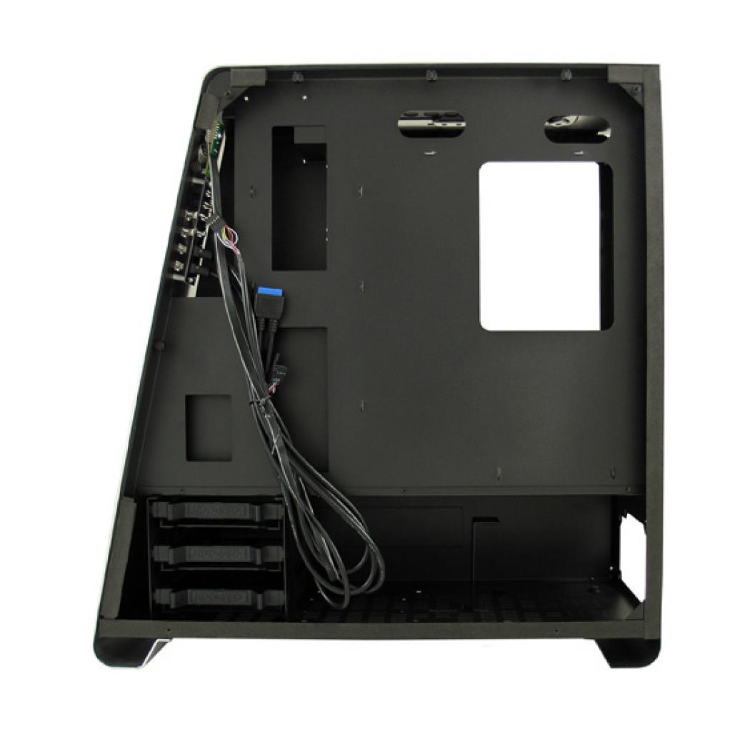 [27/01/2016] LC-Power Gaming 981S: Oberklasse-Gehäuse aus Aluminium und Acryl (7)