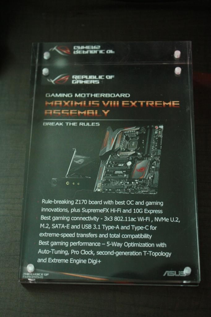 [11/01/2016] Maximus VIII Extreme Assembly (3)