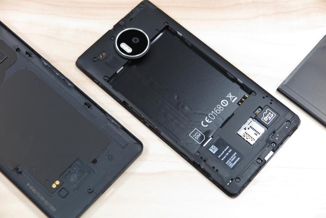 [03/01/2016] Lumia 950 XL im Test: Gute Hardware mit fehlerbehaftetem Windows 10 Mobile (2)