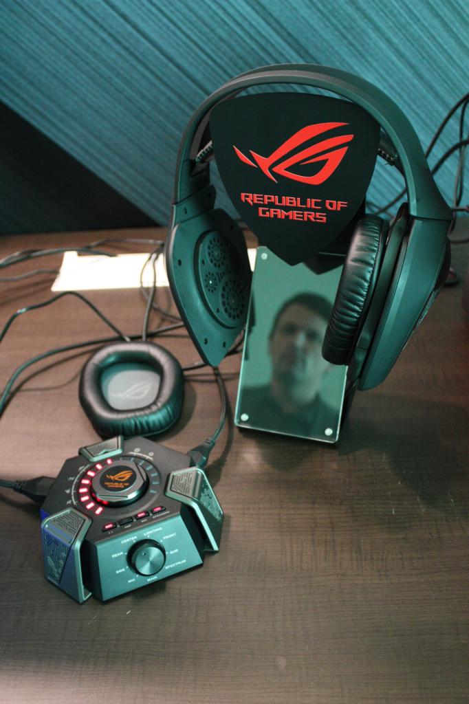 [11/01/2016] RoG Gaming-Headset 7.1 (1)