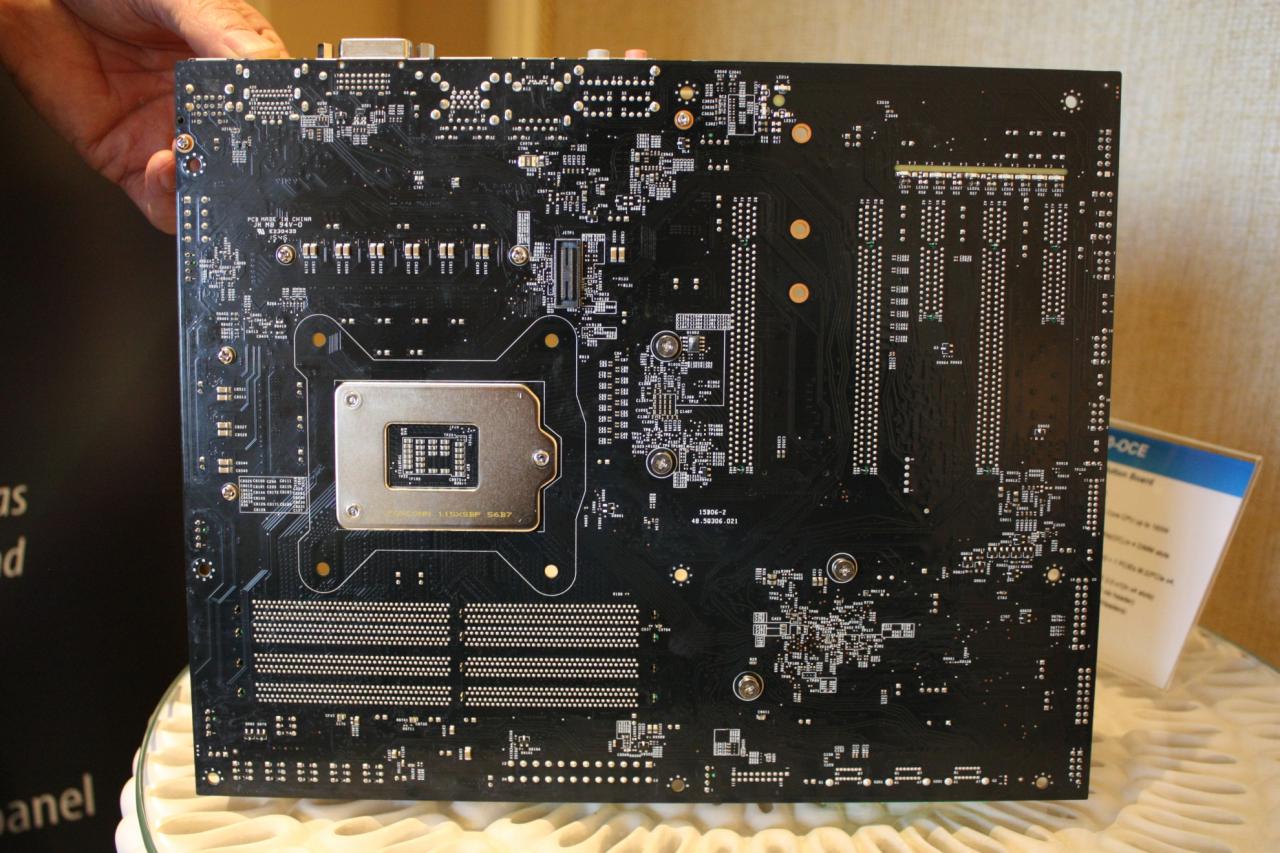 [08/01/2016] CES 2016: Neues Overclocking-Mainboard von Supermicro mit High-End-Ambitionen (2)