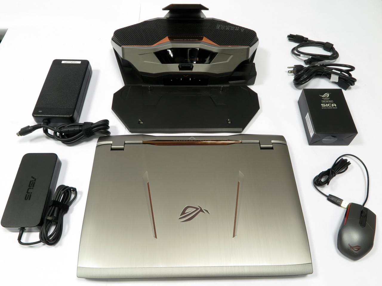 [26/02/2016] Asus GX700: Kompletter Lieferumfang