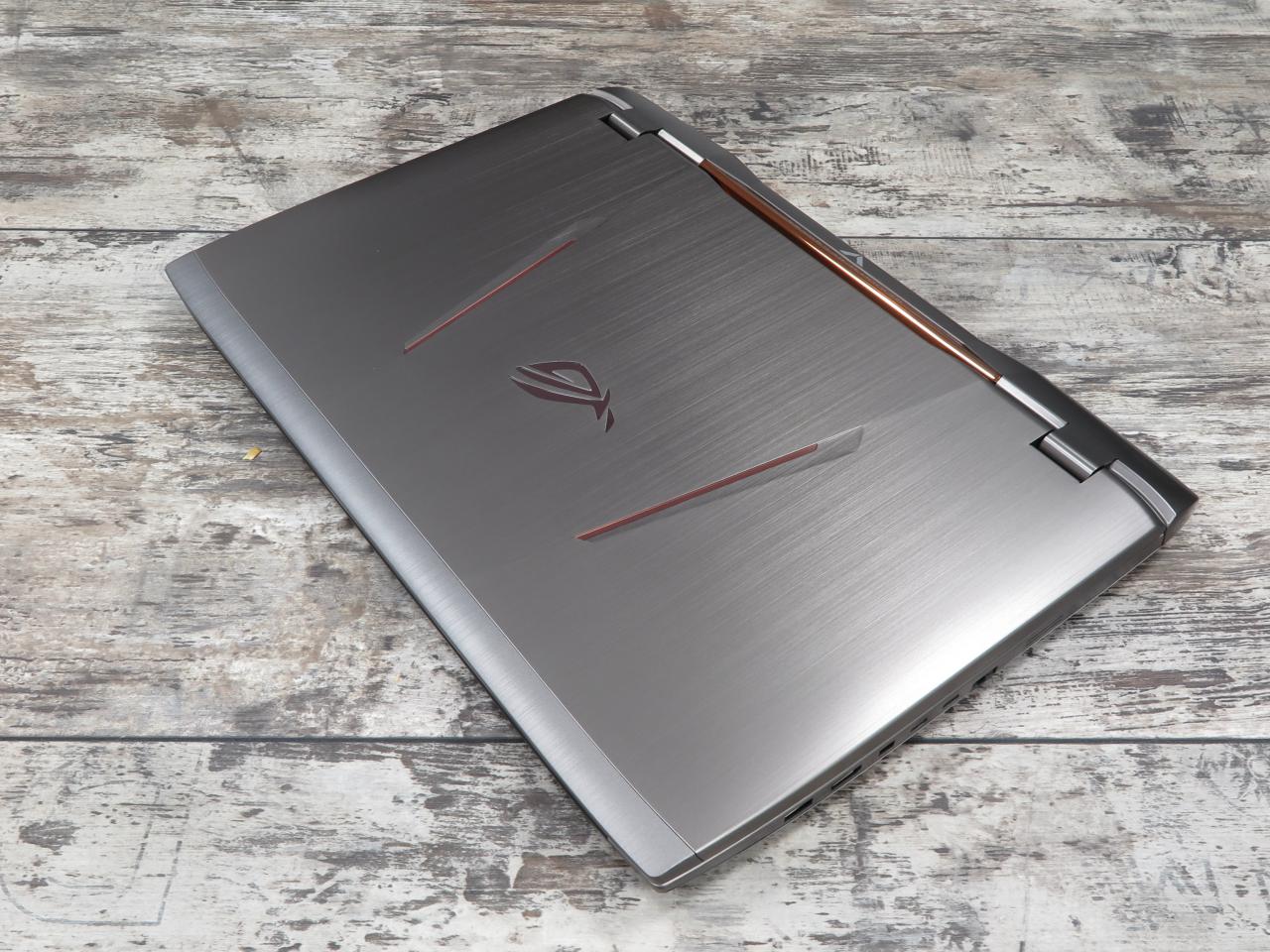 [26/02/2016] Asus GX700: Laptop ohne Docking Station