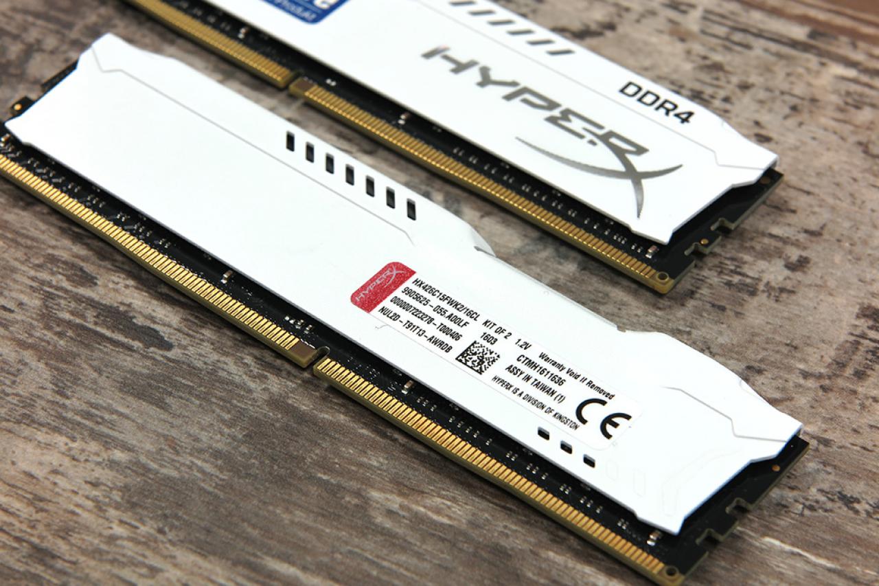 [19/02/2016] HyperX 16 GB DDR4-2666-Kit PCGH-Edition (11)