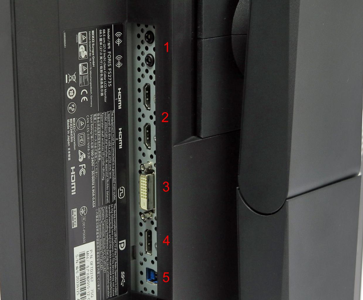 [01/02/2016] Von oben nach unten: Audio (1), HDMI (2), DVI (3), Displayport (4), USB (5).