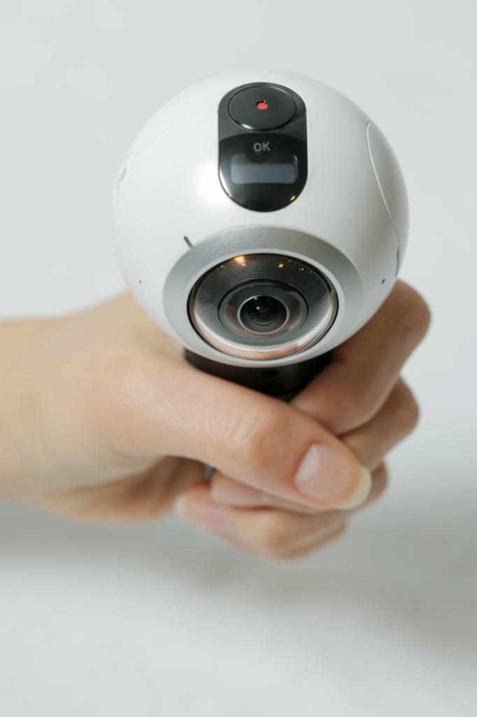 [22/02/2016] Samsung Gear 360 von der MWC 2016 (41)