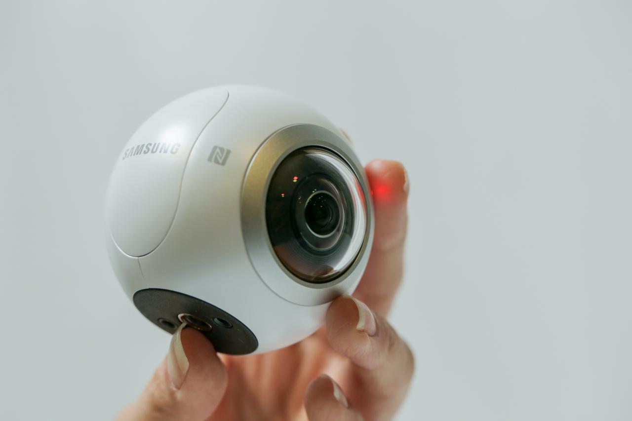 [22/02/2016] Samsung Gear 360 von der MWC 2016 (50)