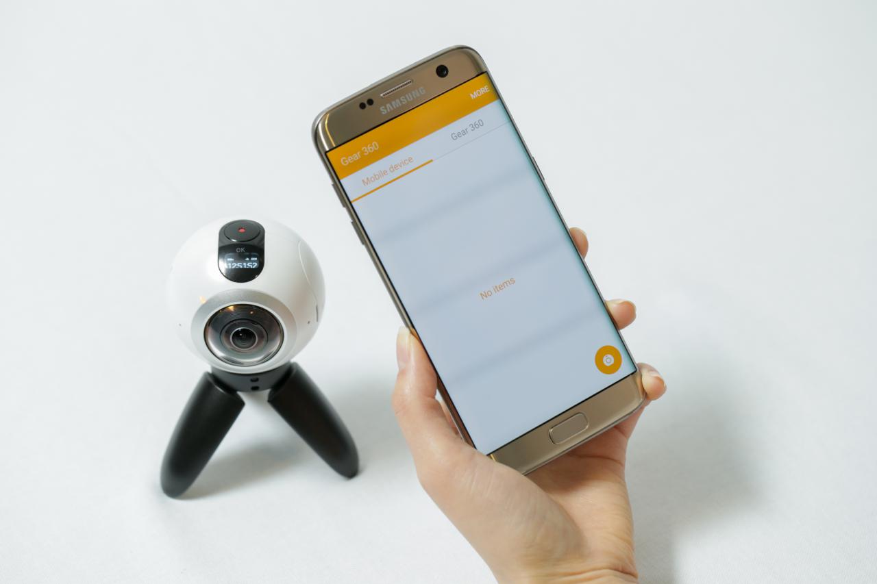 [22/02/2016] Samsung Gear 360 von der MWC 2016 (9)