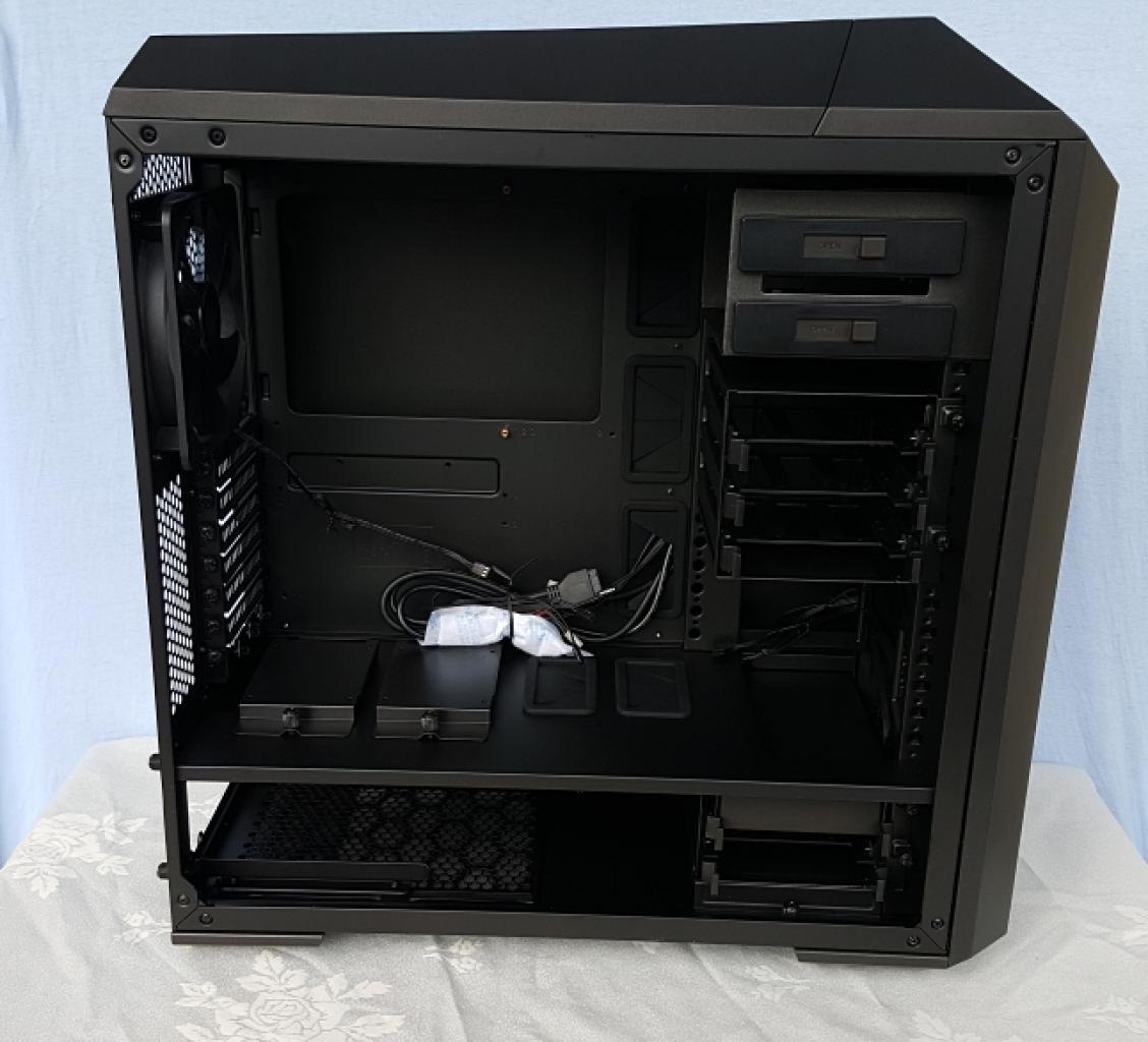 [23/03/2016] Cooler Master Mastercase Pro 5 (9)